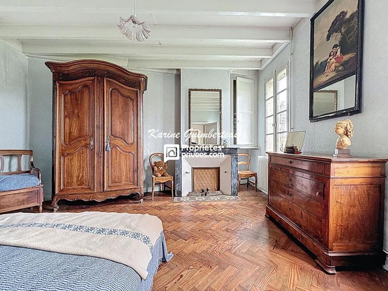 Maison - 140 m² - 5 pièces