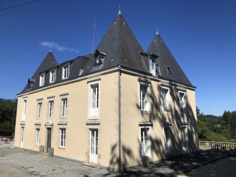 Château - 750 m² - 10 pièces
