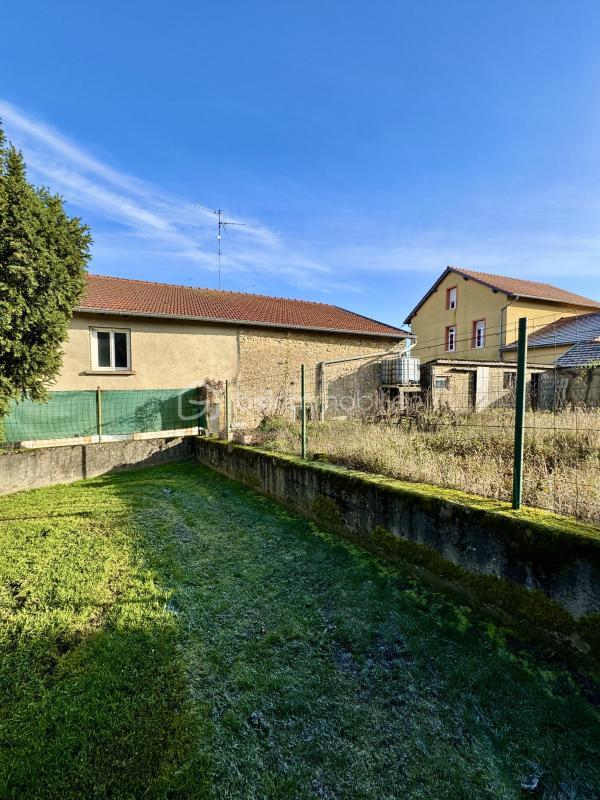 Maison de village - 100 m² - 5 pièces