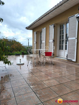 Maison traditionnelle - 113 m² - 6 pièces