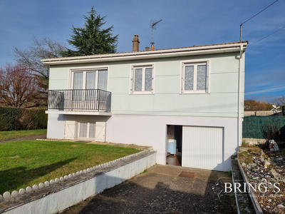 Maison - 102 m² - 5 pièces