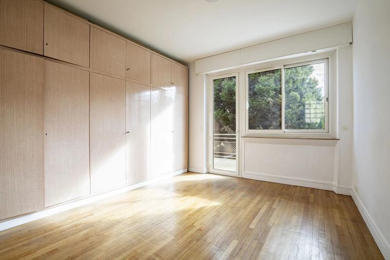 Maison - 180 m² - 7 pièces