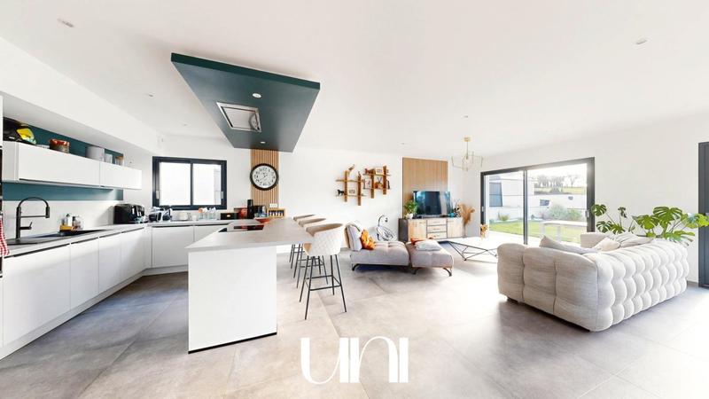 Maison - 115 m² - 5 pièces