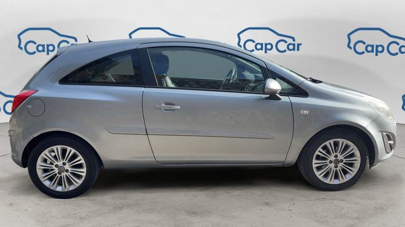 Opel Corsa IV 1.4 TwinPort 100 Cosmo