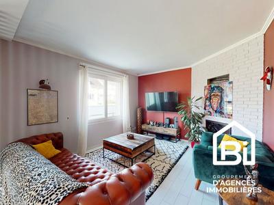 Maison - 136 m² - 7 pièces