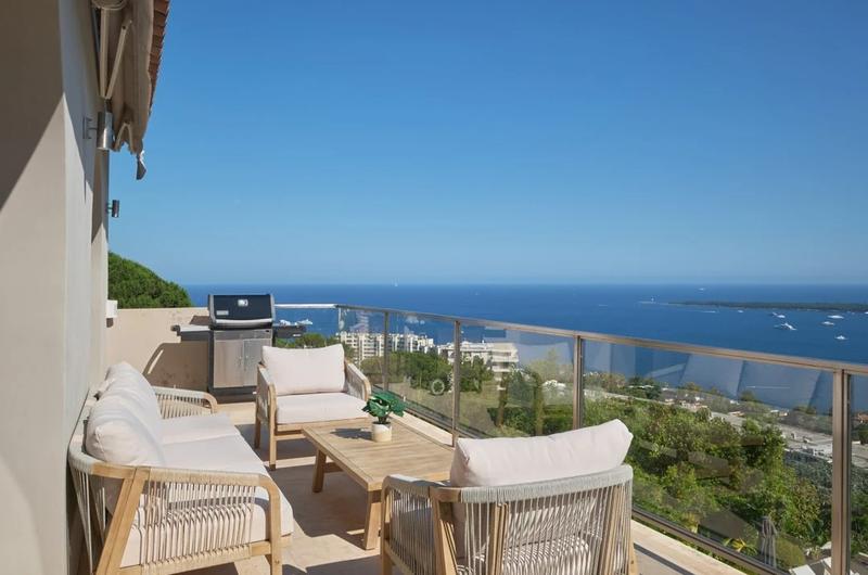 Villa - 350 m² - 9 pièces