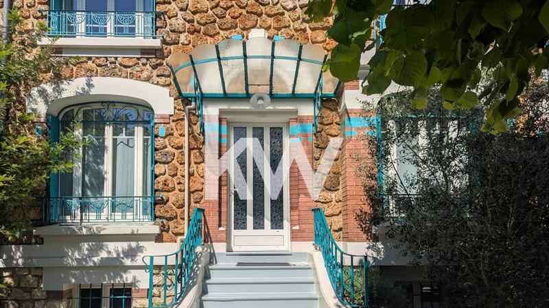 Maison - 139 m² - 7 pièces