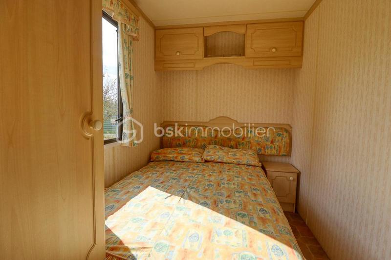 Terrain de loisirs - 350 m²