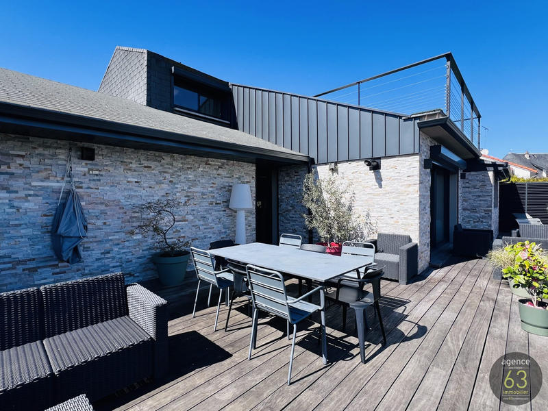 Maison - 110 m² - 4 pièces