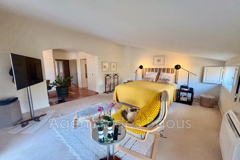 Maison - 168 m² - 6 pièces