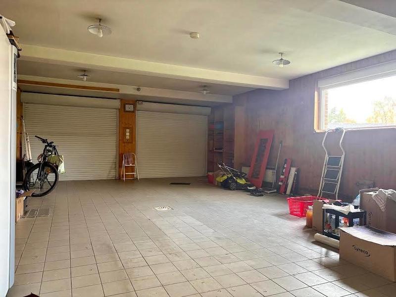 Maison - 185 m² - 8 pièces