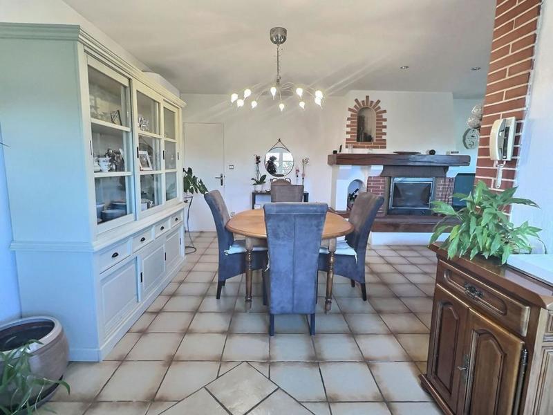 Maison - 145 m² - 5 pièces