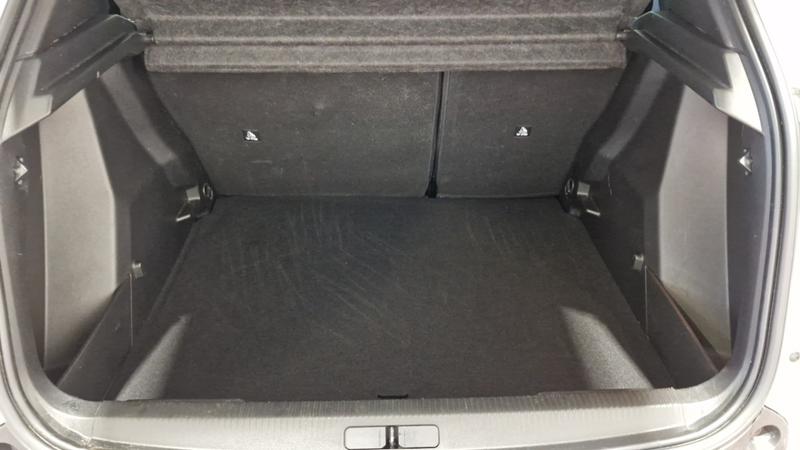 Peugeot 2008 bluehdi 130 ss eat8 active