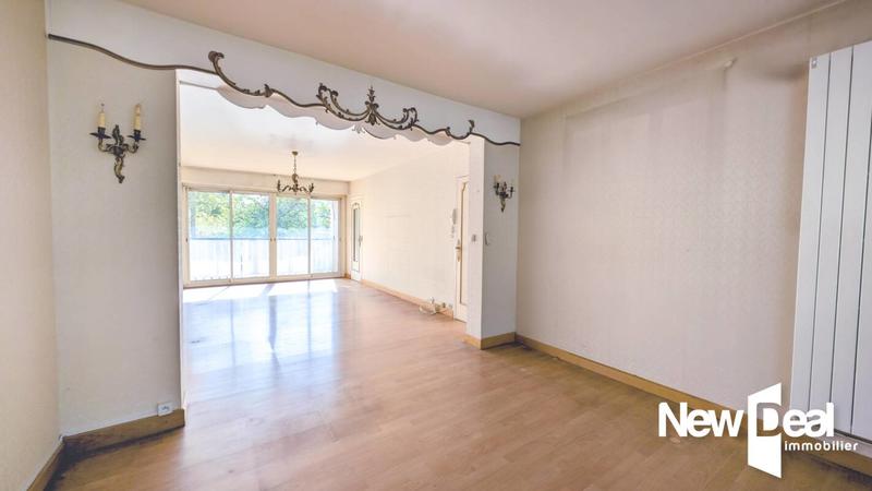 Appartement - 97 m² - 5 pièces