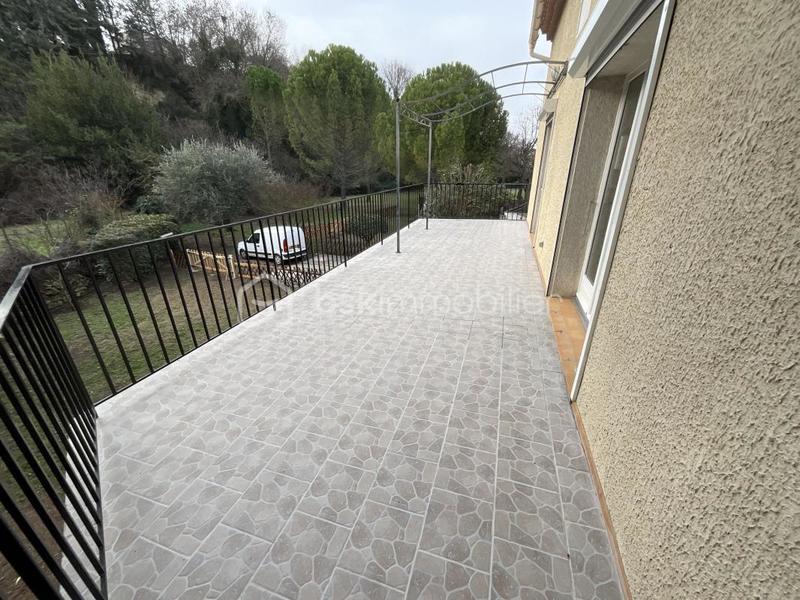 Maison - 131 m² - 3 pièces