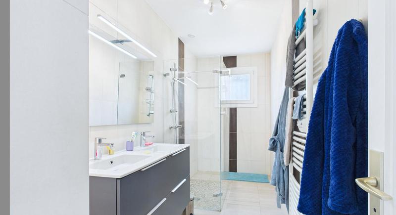 Appartement - 93 m² - 3 pièces