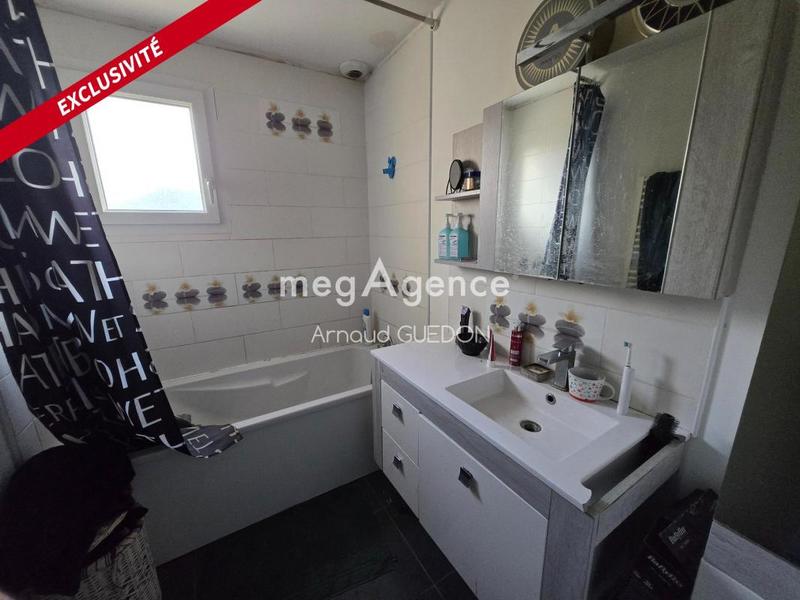 Maison - 90 m² - 4 pièces