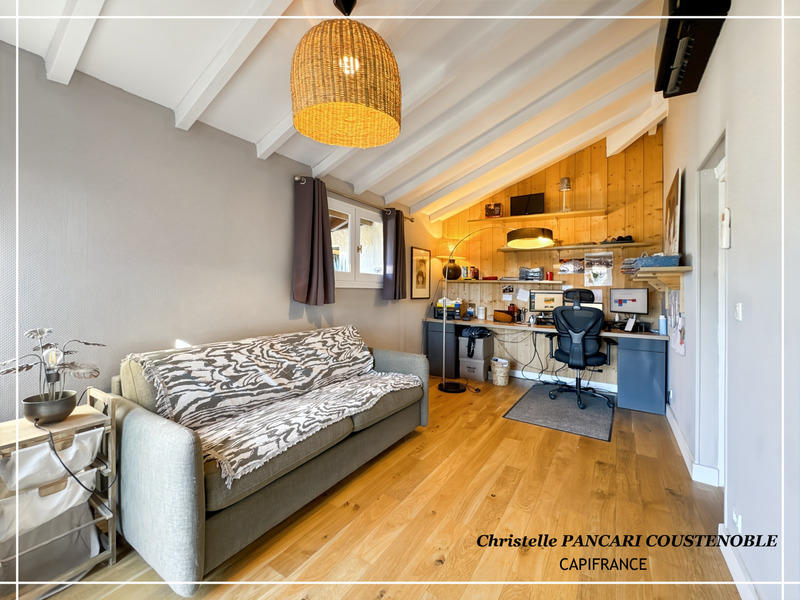 Villa - 204 m² - 6 pièces