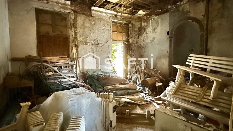 Maison - 300 m² - 10 pièces