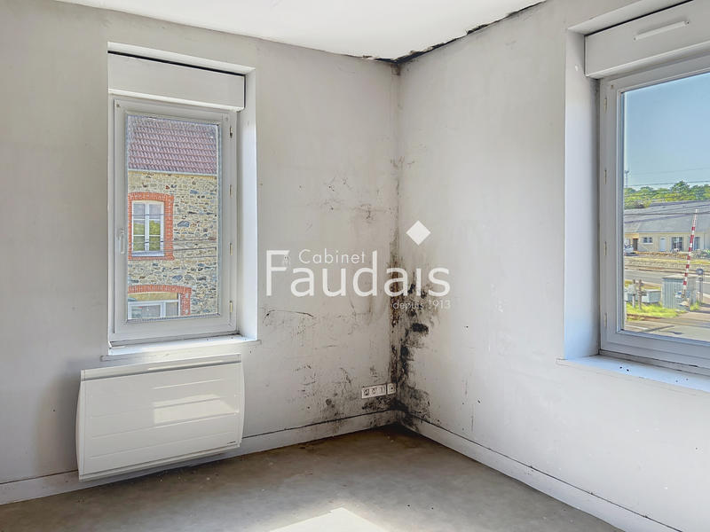 Maison - 80 m² - 4 pièces