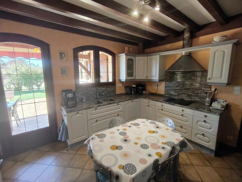 Maison - 145 m² - 6 pièces