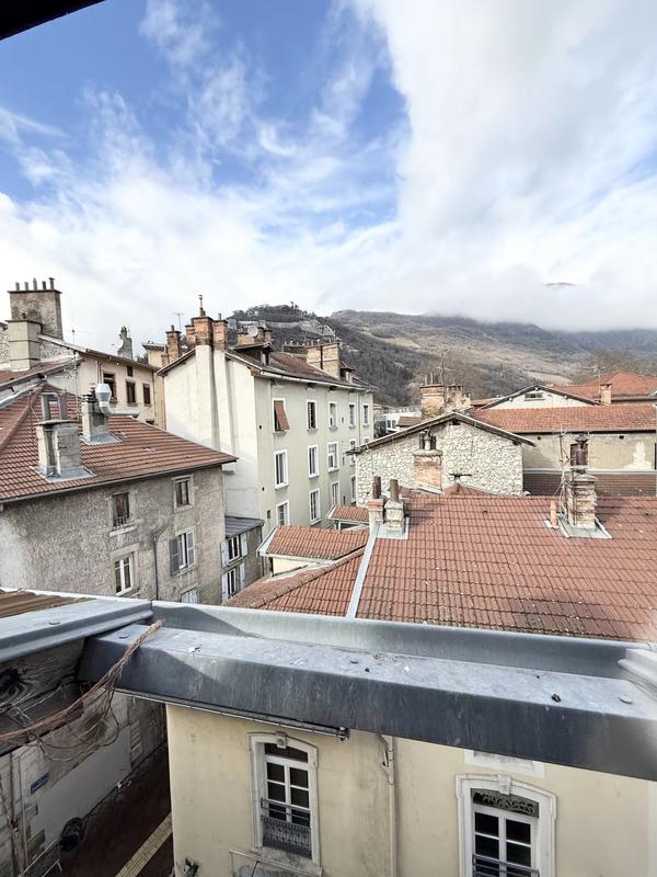 Appartement - 11 m² - 1 pièce