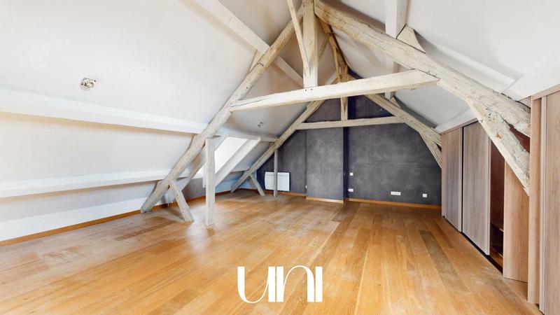 Maison - 150 m² - 5 pièces