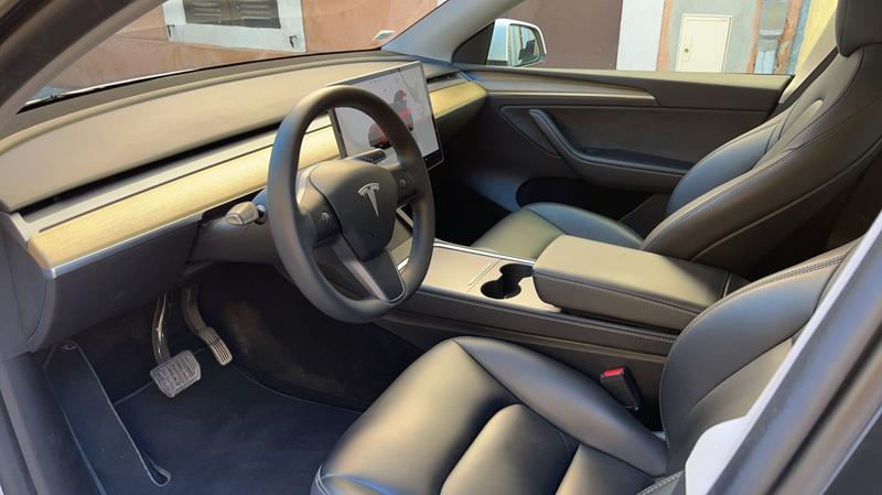 Tesla Model y 275 Rwd Standard