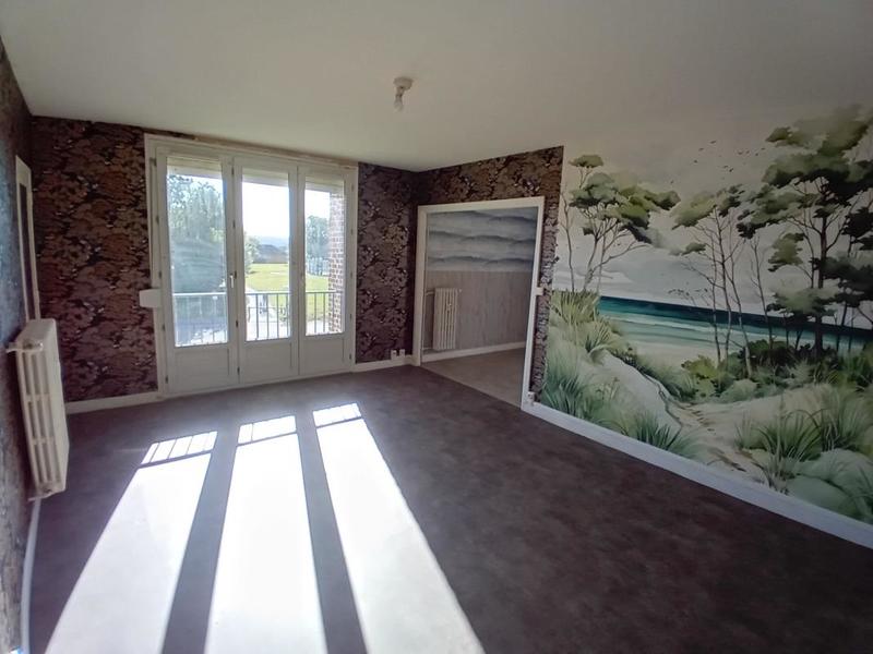 Appartement - 93 m² - 5 pièces