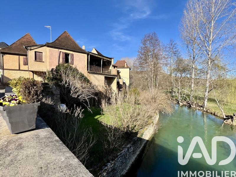 Maison de village - 166 m² - 7 pièces