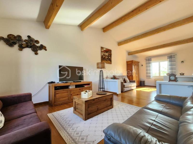 Villa - 179 m² - 5 pièces