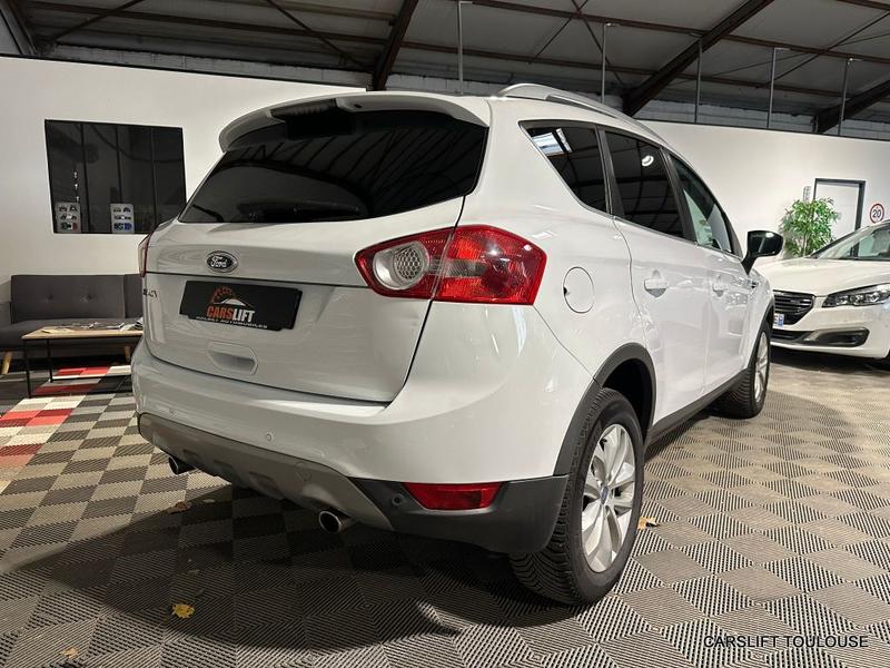 Ford Kuga 2.0 Tdci 140 Cv - Titanium Historique Complet Ford Aucun Frais a Prevoir