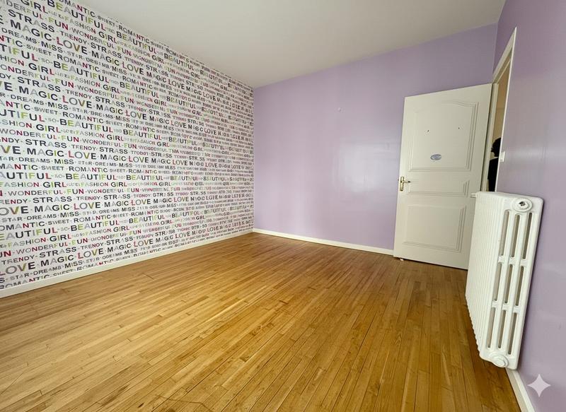 Maison traditionnelle - 150 m² - 6 pièces