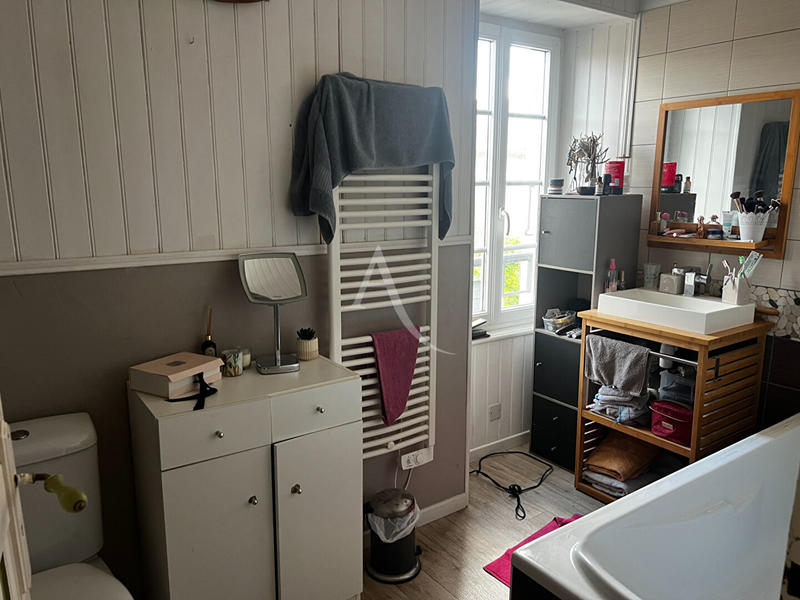 Maison - 101 m² - 6 pièces