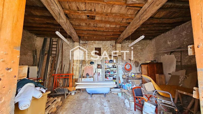 Appartement - 100 m² - 9 pièces