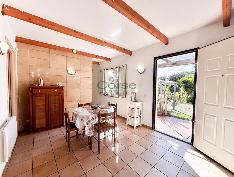 Maison - 76 m² - 6 pièces