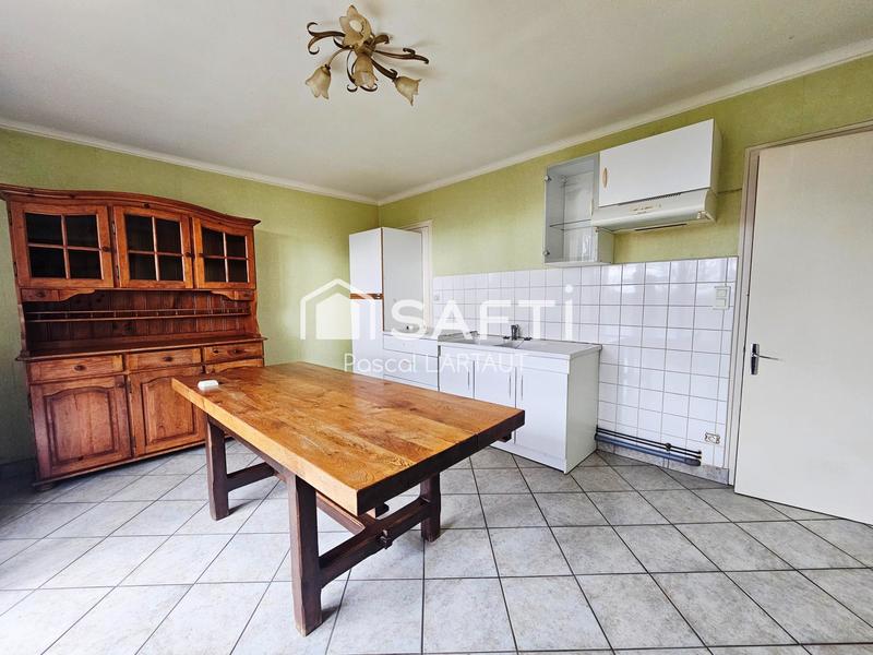 Maison - 280 m² - 9 pièces