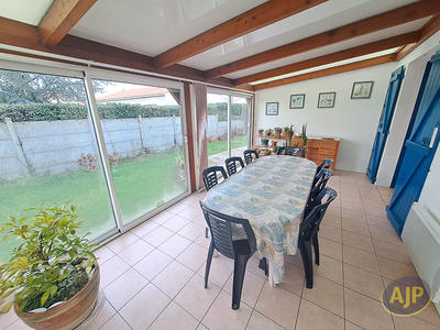 Maison - 137 m² - 6 pièces