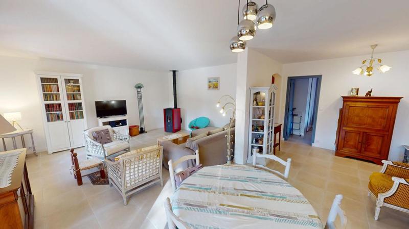 Villa - 142 m² - 5 pièces