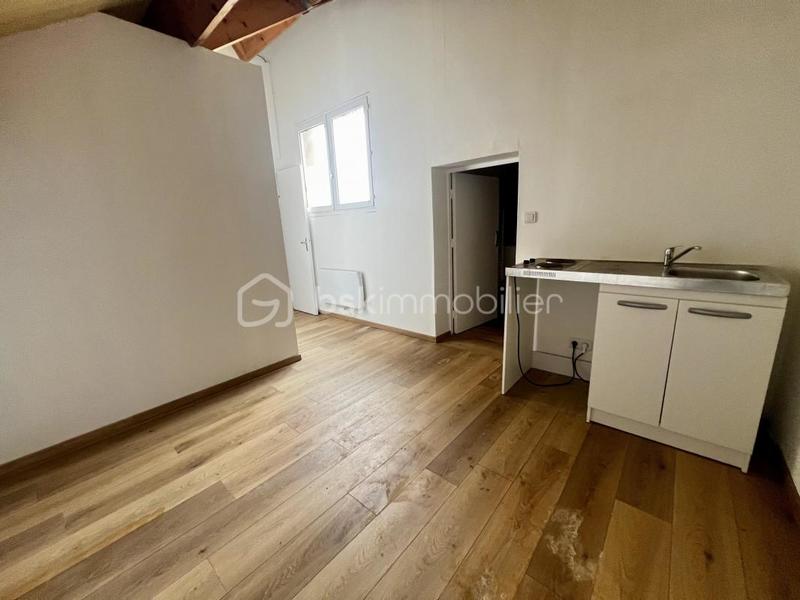 Maison - 203 m² - 6 pièces