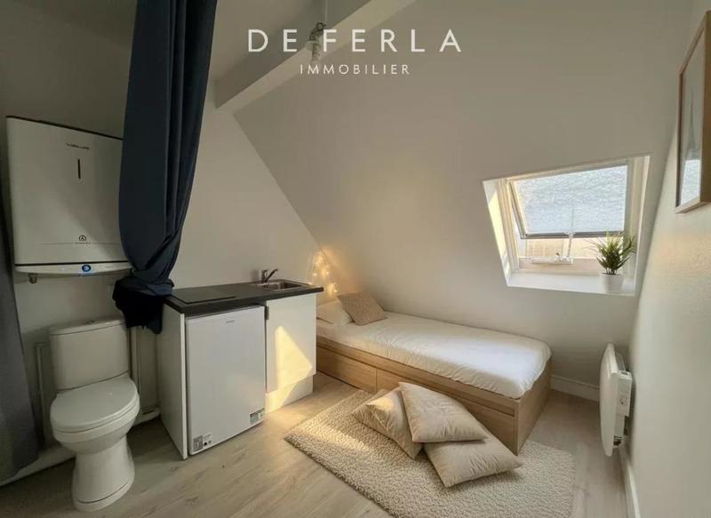 Studio - 5 m² - 1 pièce