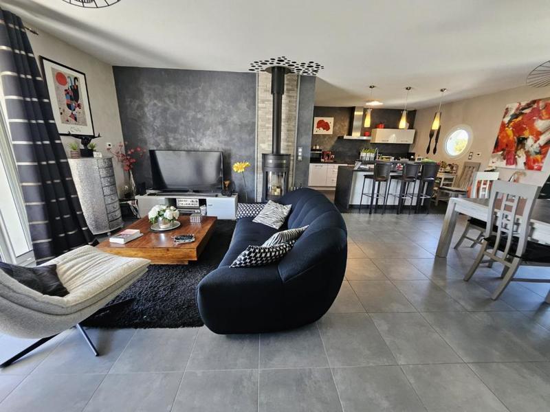 Maison - 130 m² - 6 pièces