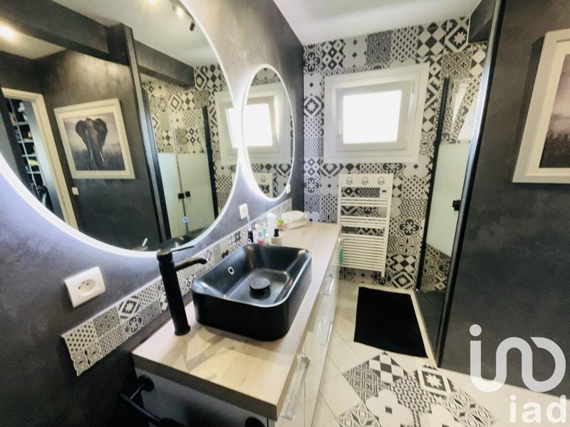 Maison - 150 m² - 8 pièces