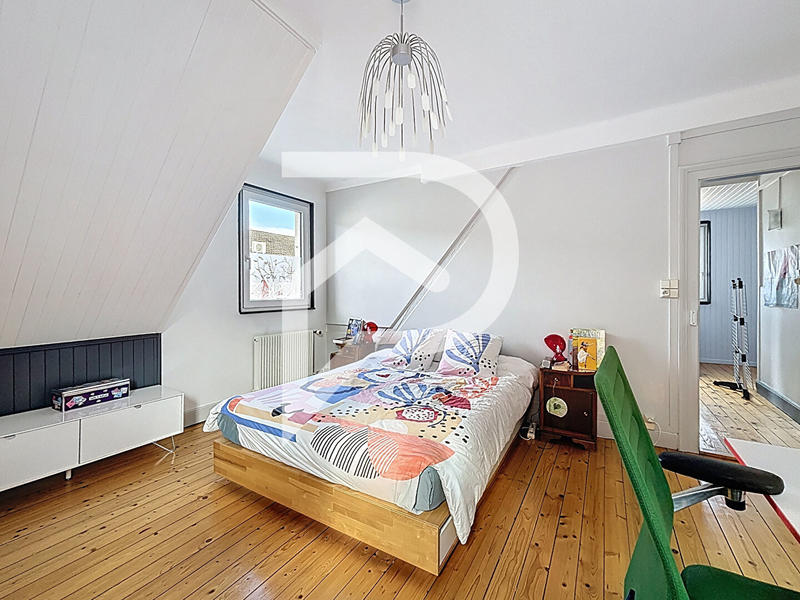 Maison - 130 m² - 5 pièces