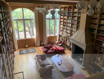 Propriété - 900 m² - 27 pièces