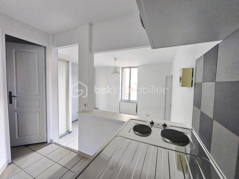 Studio - 21 m² - 1 pièce