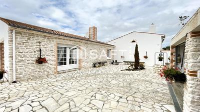 Maison - 92 m² - 4 pièces