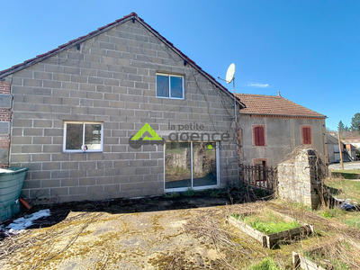 Maison - 297 m² - 12 pièces