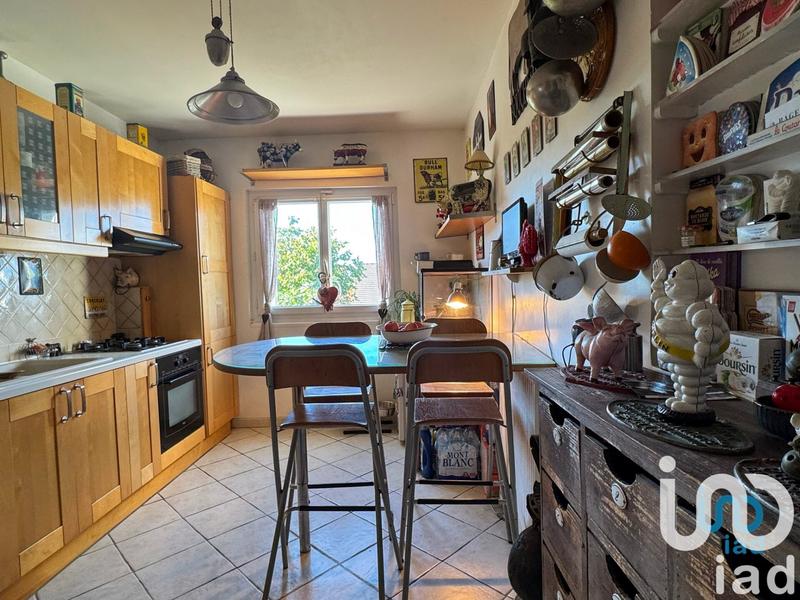 Maison - 95 m² - 5 pièces