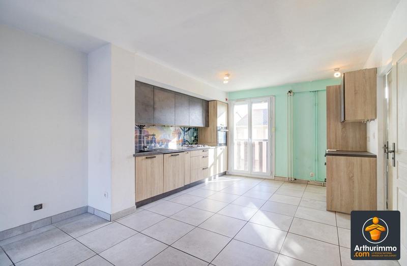 Maison - 95 m² - 6 pièces